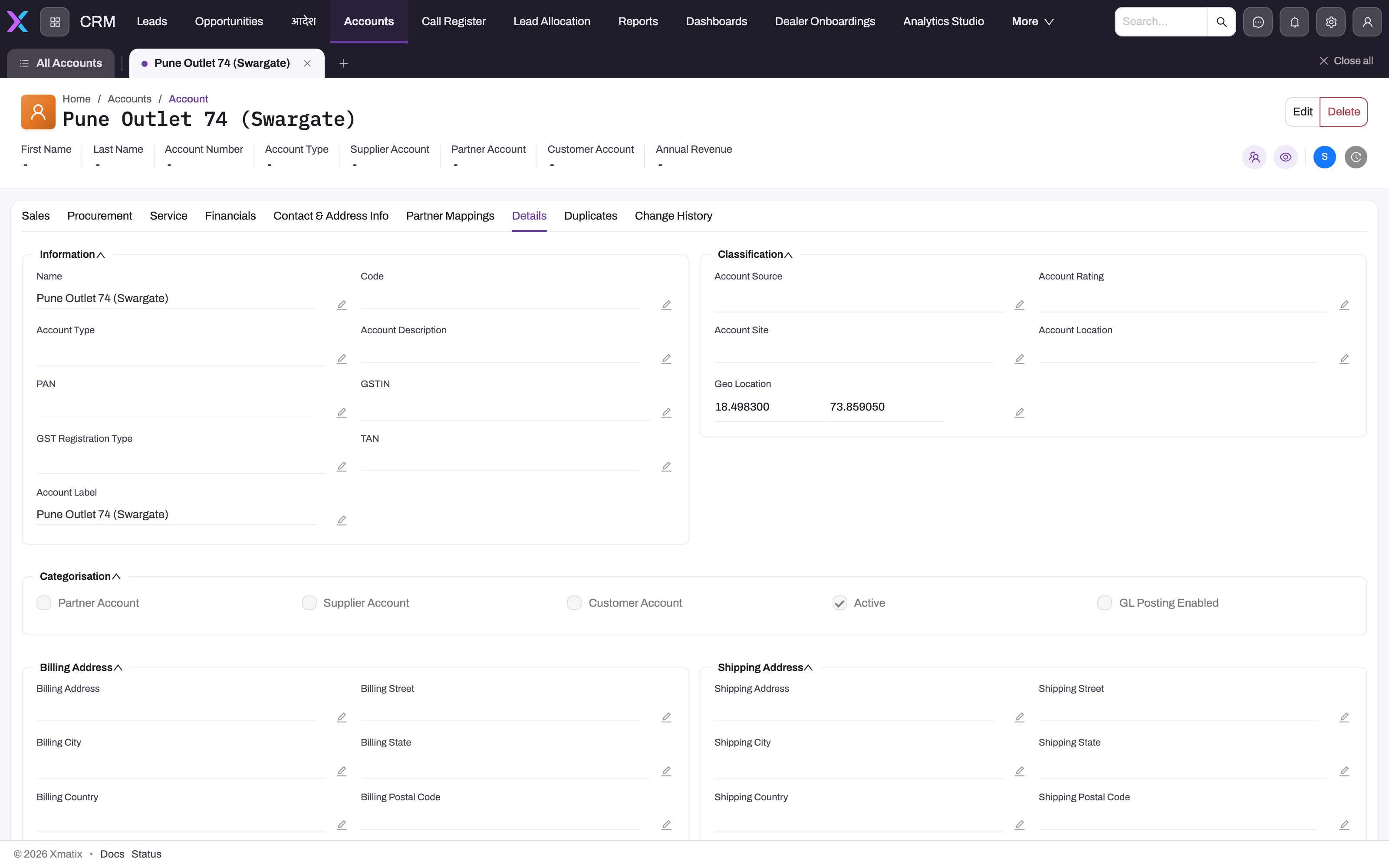 Account detail Details tab with consolidated information, classification and addresses
